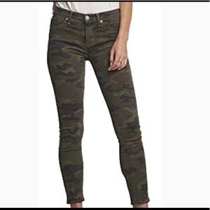 Hudson mid-rise ankle jeans- Size 28